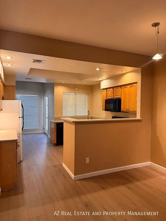 Live in the Heart of Downtown Phoenix — Photo 3
