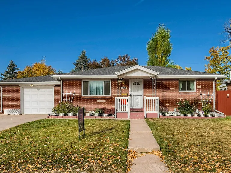 8301 Chase Way — Photo 1