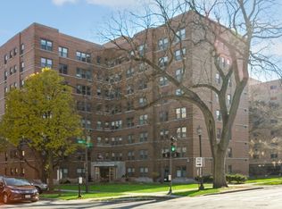 (Undisclosed Address), Evanston, IL 60201