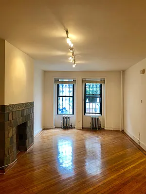 Rented by Corcoran | media 6
