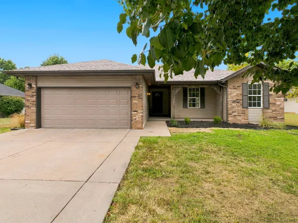 407 Wampler Drive, Clever, MO 65631