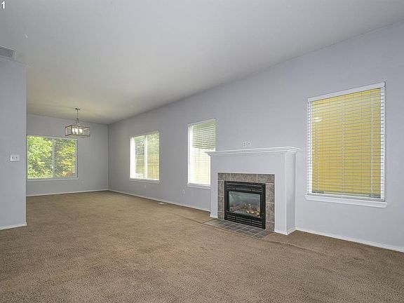 3rd image of 9435 NE Tenny Creek Dr