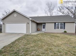 1701 Brooke Ct, Kearney, MO 64060