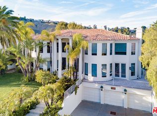 24921 Palmilla Dr, Calabasas, CA 91302