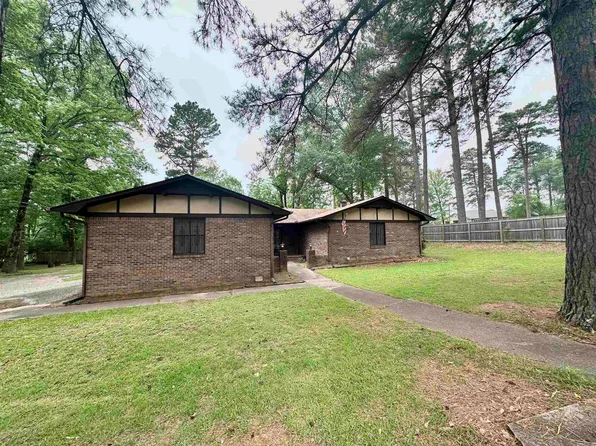 1818 Cherry Ln, Malvern, AR 72104