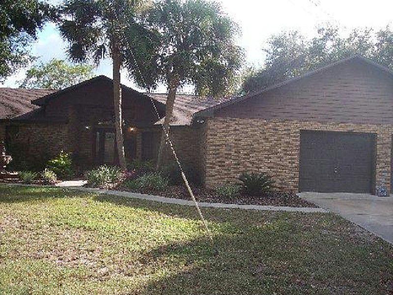 1st image of 35442 Crescent Dr