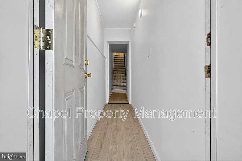 1 bed, 1.0 bath, 638 sqft, $1,050 — Photo 3