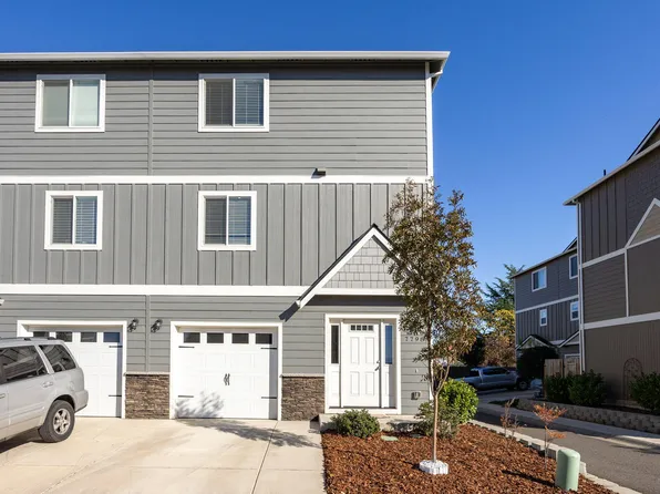 7798 Jacqueline Way, Eagle Pt, OR 97503