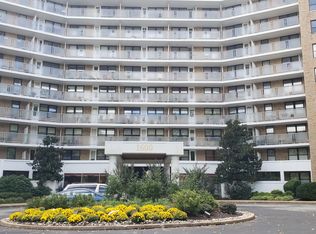 1600 Hagys Ford Rd APT 5Y, Penn Valley, PA 19072