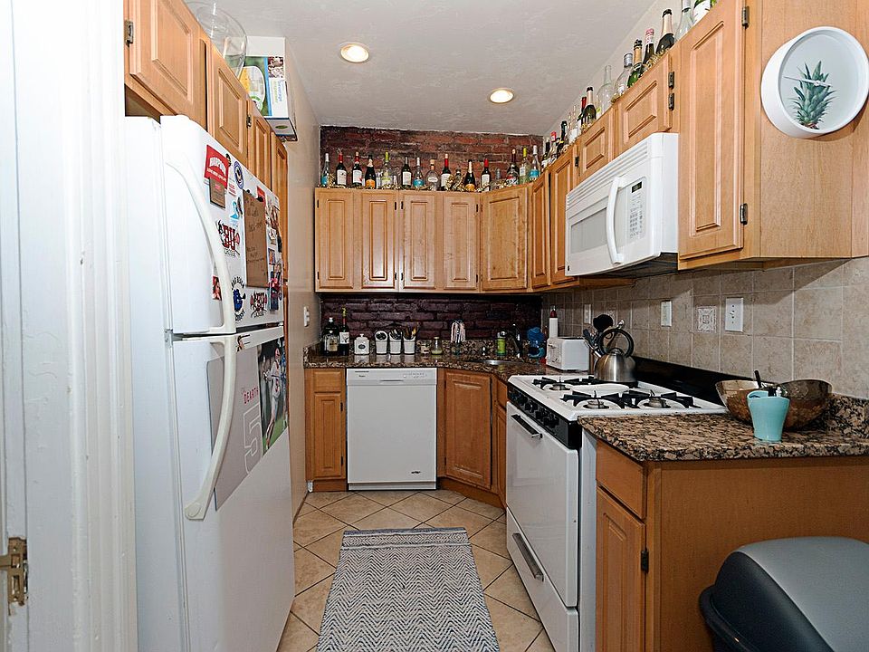 1st image of 322 Saint Paul St #56