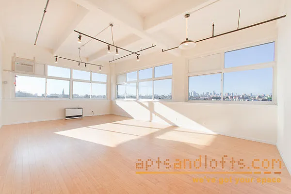 Sold by aptsandlofts.com | media 1