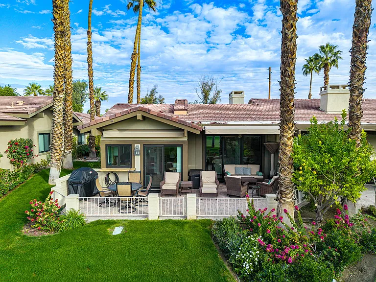321 Bouquet Canyon Dr — Photo 39