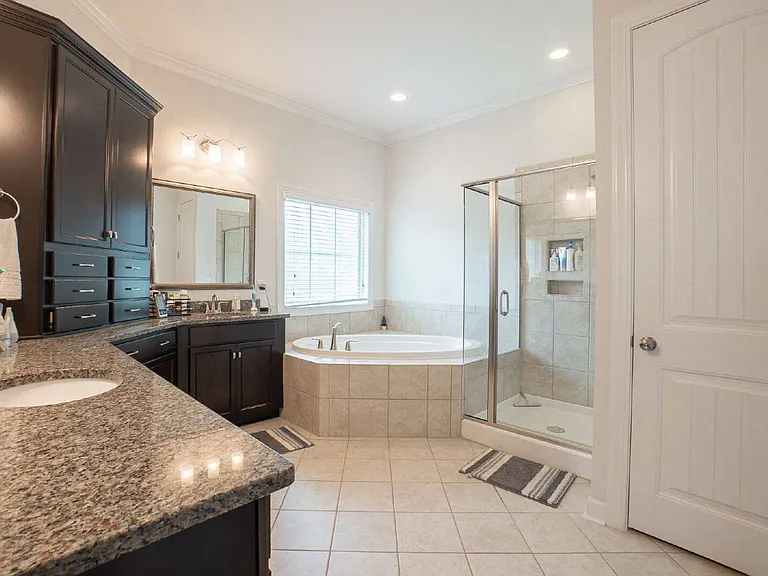 145 Nautical Dr — Photo 37
