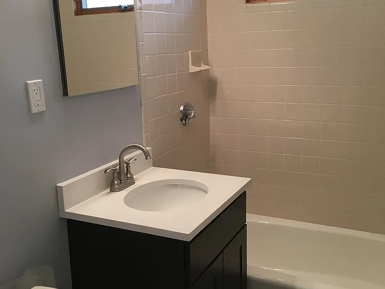 130 Chapman St — Photo 11
