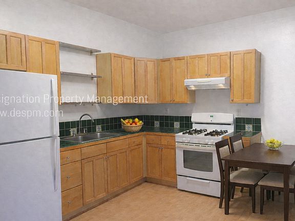 4th image of 1761 3/4 Griffith Park Blvd