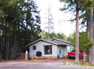 60 N Tebo Pl, Hoodsport, WA 98548