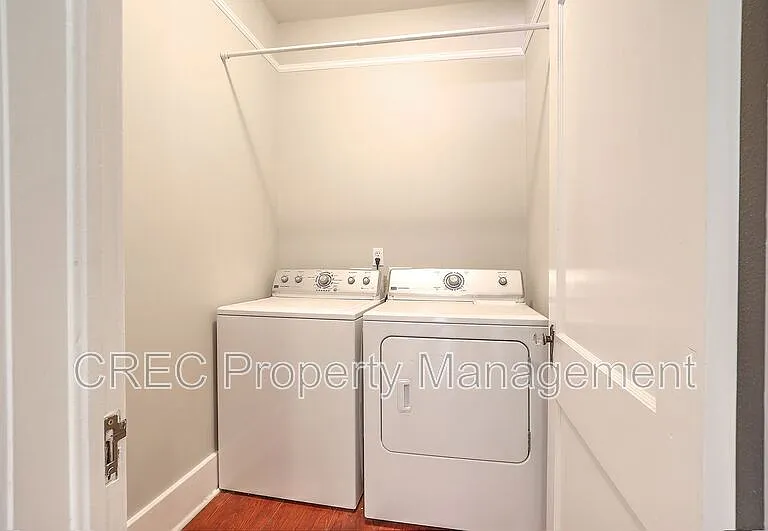 831 Rutledge Ave — Photo 15