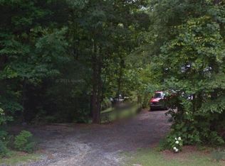 498 Cane Creek Dr, Pell City, AL 35125