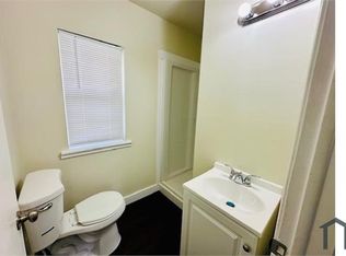5258 S Wayne Rd, Wayne, MI 48184