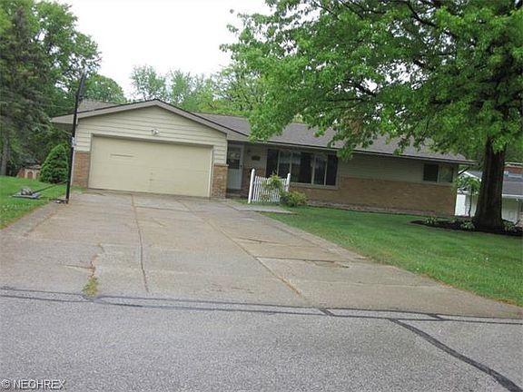 2nd image of 7718 Alan Pkwy