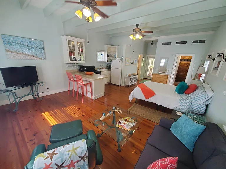 226 NE 1st Ave #KEY LIME — Photo 7