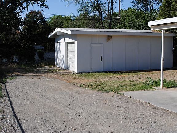 2nd image of 2409 W Kennewick Ave