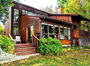 27617 Three Mile Point Rd, Chaumont, NY 13622