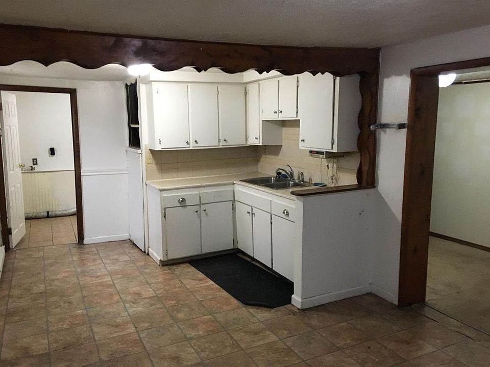 2nd image of 6895 Paducah Ave