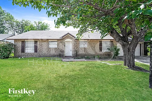 2908 Portales Dr Photo 1
