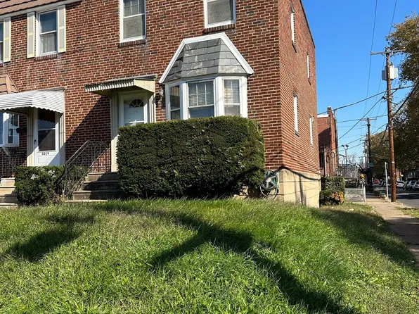 4021 Stirling St, Philadelphia, PA 19135