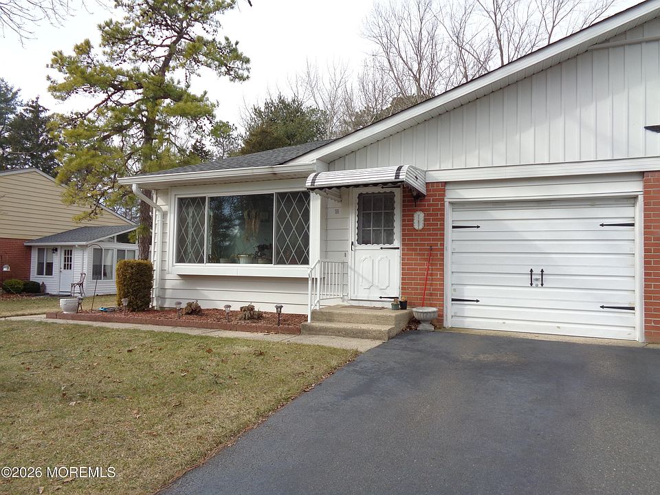 1st image of 1 A Mohican Lane