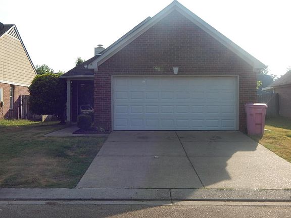 3rd image of 5617 Steffani Dr