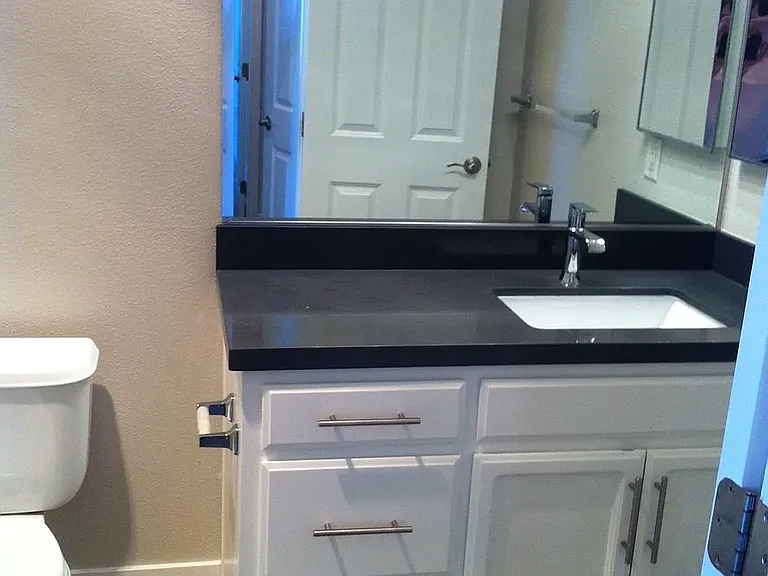 3x2 / 1240 sf - Guest Bath