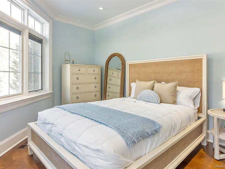 695 Sound Dr — Photo 24