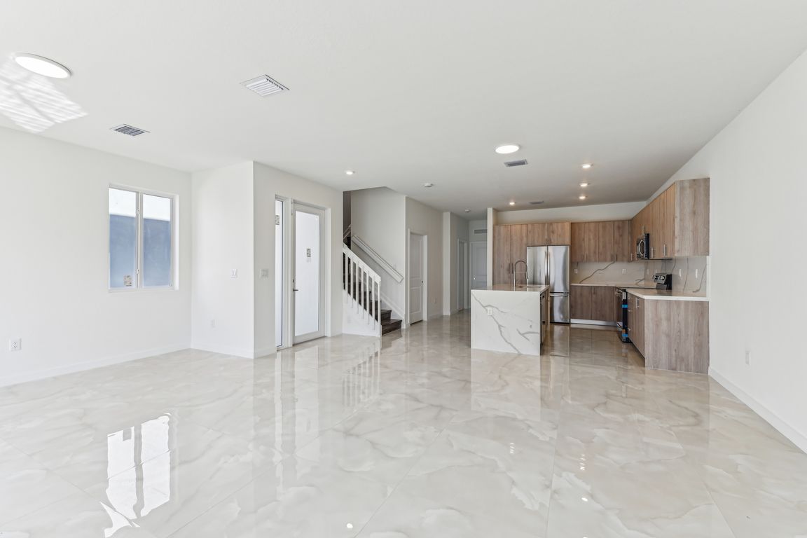 SW 125th Ave-005.jpg