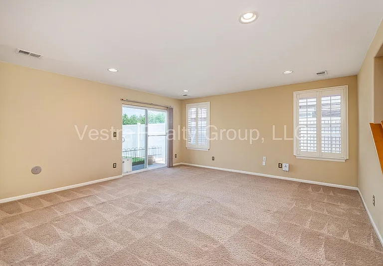 17273 E Wyoming Pl — Photo 10