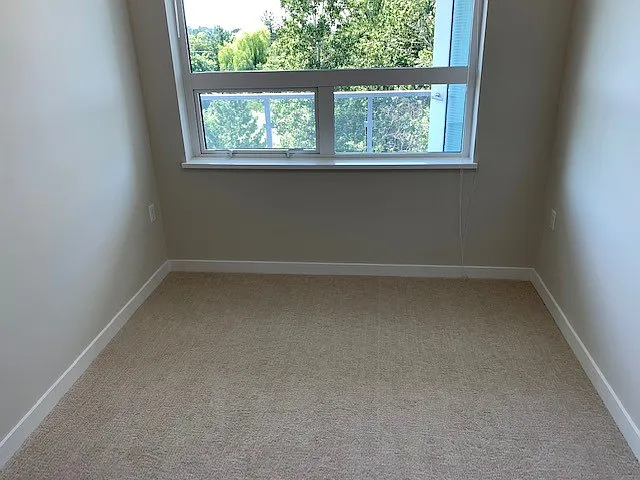 9213 Odlin Rd #505 — Photo 10