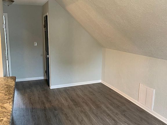 3rd image of 2748 N Holton St #2