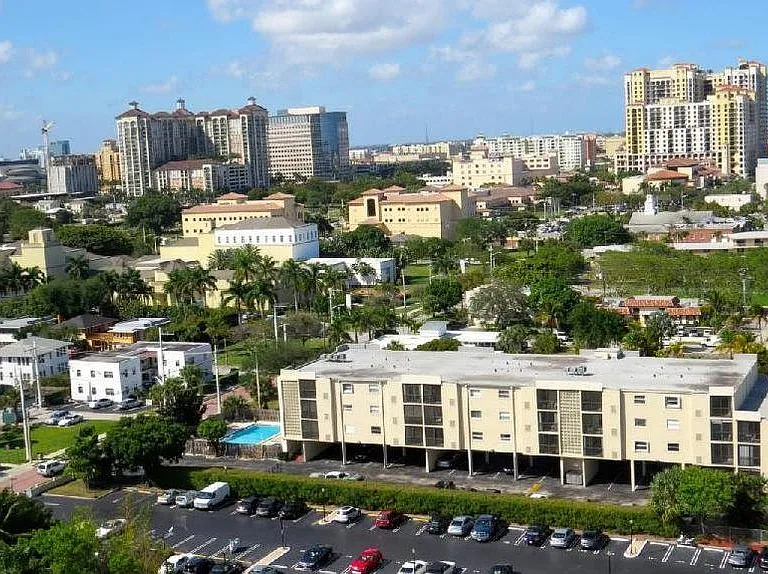 1601 S Flagler Dr #102O — Photo 4