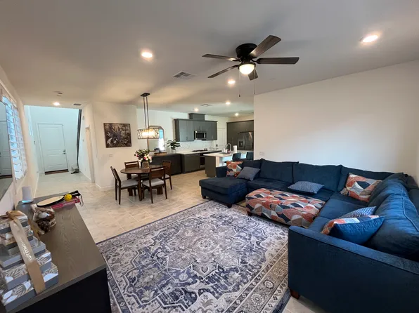 76279 Cambridge Dr, Palm Desert, CA 92211