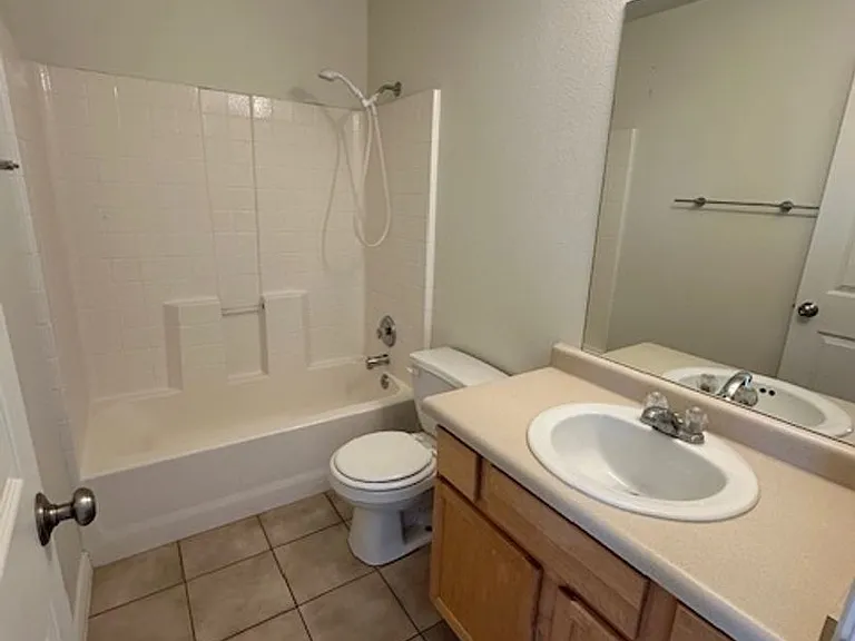 3155 S Hidden Valley Dr #104 — Photo 11