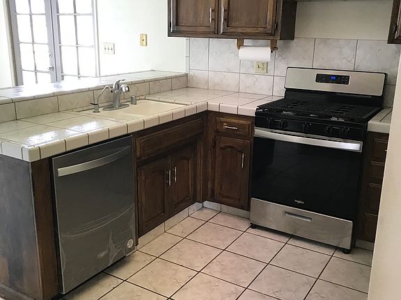 4th image of 13228 Lynett Ct