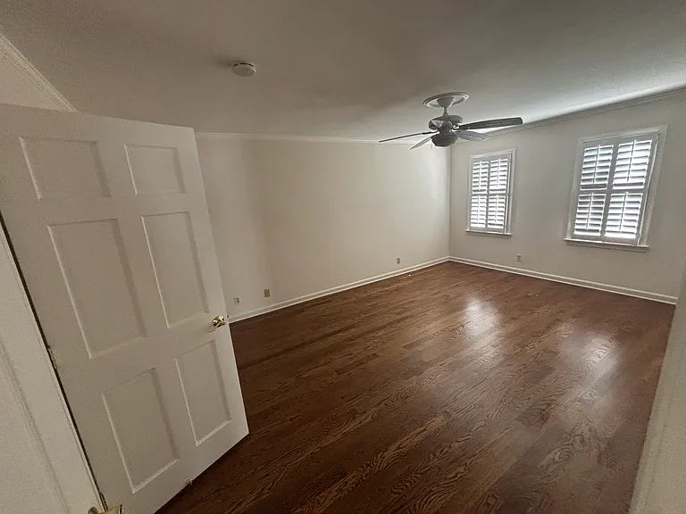412 Johannah Pl — Photo 4
