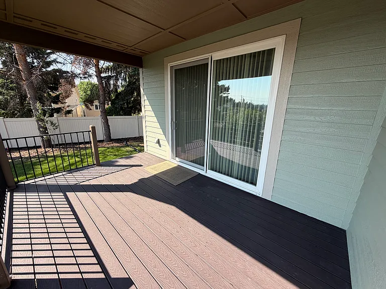 815 Parkway Dr — Photo 32