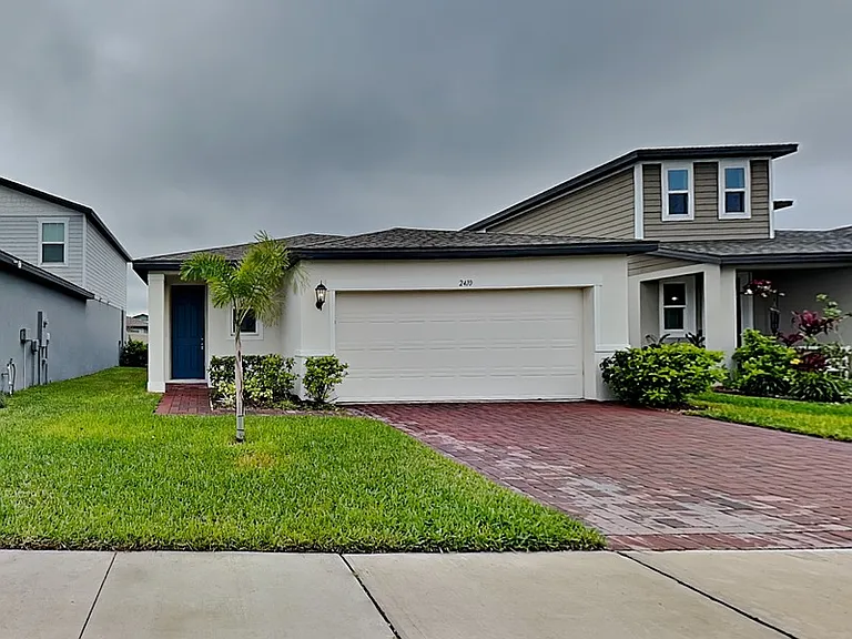 2410 Brassie Ct — Photo 1
