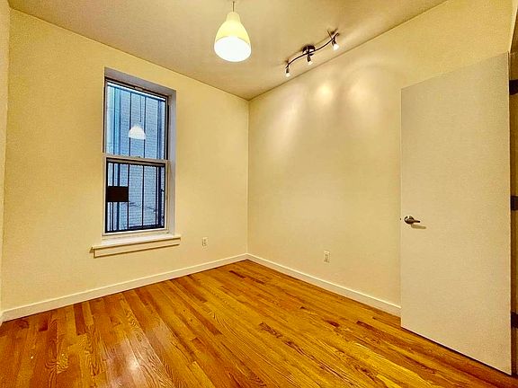 5th image of 771 Lincoln Pl #2AL