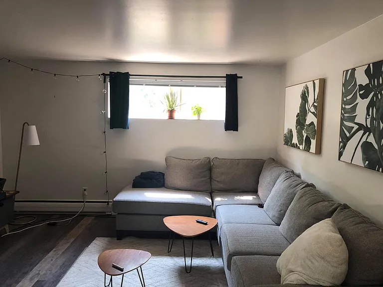 237 E Southgate Ave — Photo 5