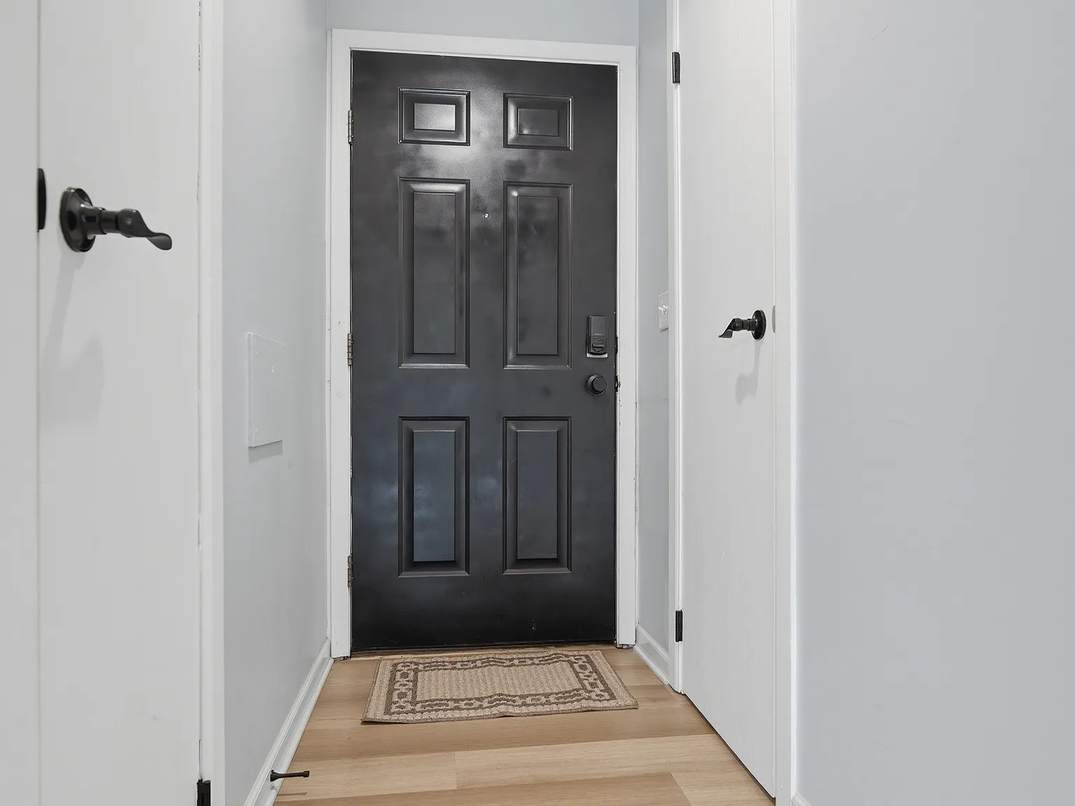 4 bed, 2.5 bath, 1621 sqft, $1,125 — Photo 4