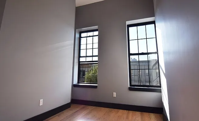 Rented by Hagstrom Management Inc | media 18
