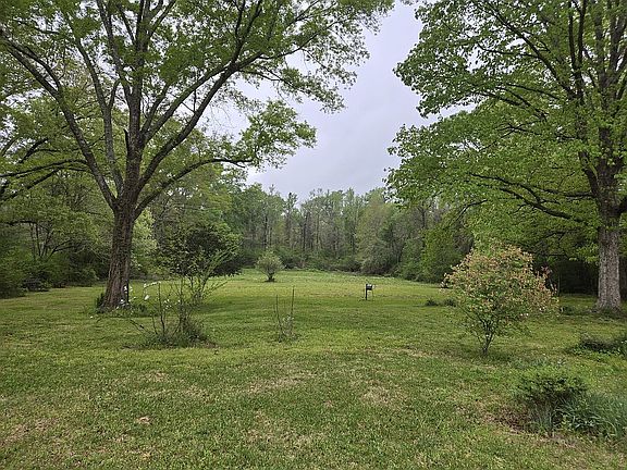 4th image of 3186 McComb Holmesville Rd